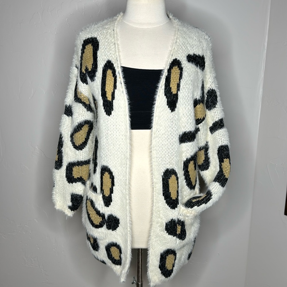 Bibi white leopard long cardigan Size Small